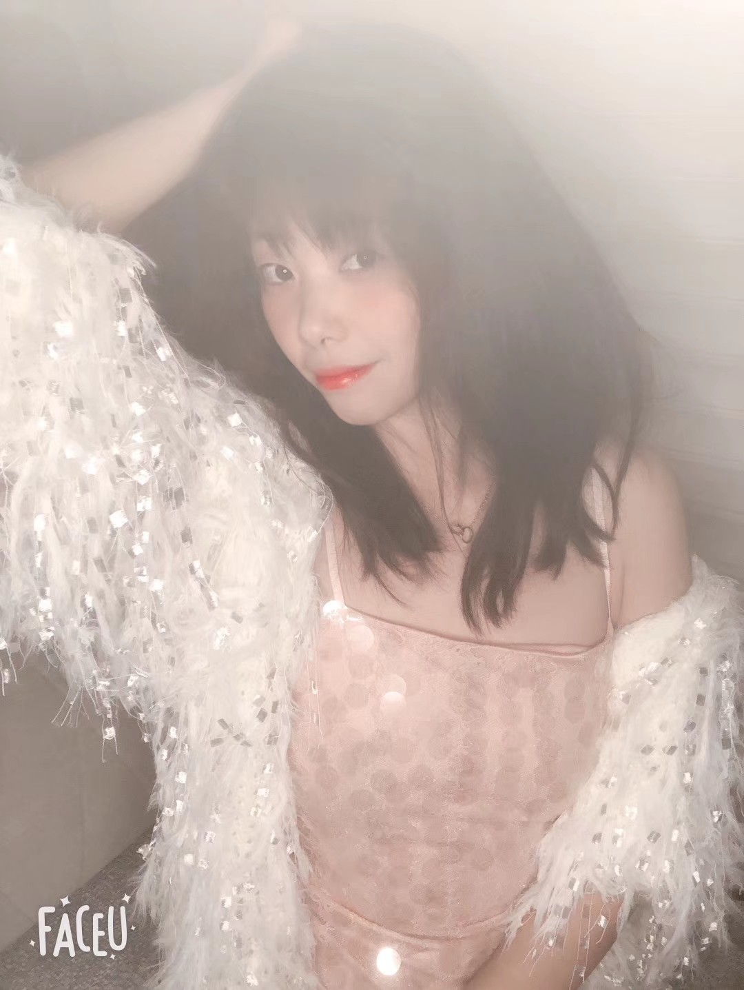 妹子腿长漂亮