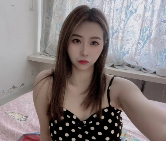 颜值美女小婉