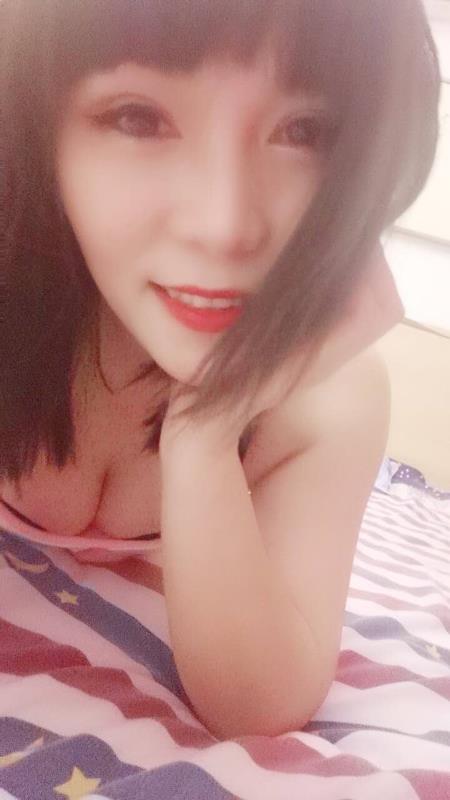 多情又温柔！青春性感的Sao妞儿刚下水